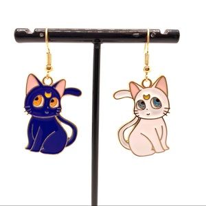Sailor moon Luna and Artemis cat earrings